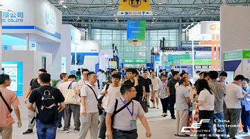 智链数汇，锚定产业风向！赛思携新产品亮相2023第十一届中国（西部）电子信息博览会